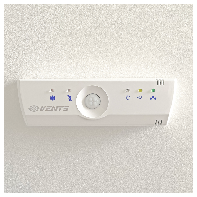 Multifunkčný ovládač strešných ventilátorov, biely