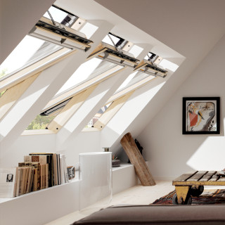 Velux Integra GGL 306821 remote controlled roof window