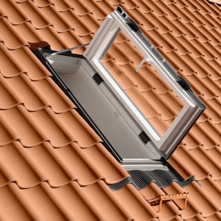 Střešní výlez VELUX GXU 0070