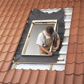 Kołnierz uszczelniający Velux EW 1000 do wymiany okna dachowego