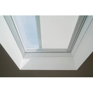Markiza Velux MSG sterowana pilotem