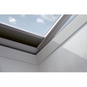 Velux FMK dálkově ovládaná plisovaná roleta